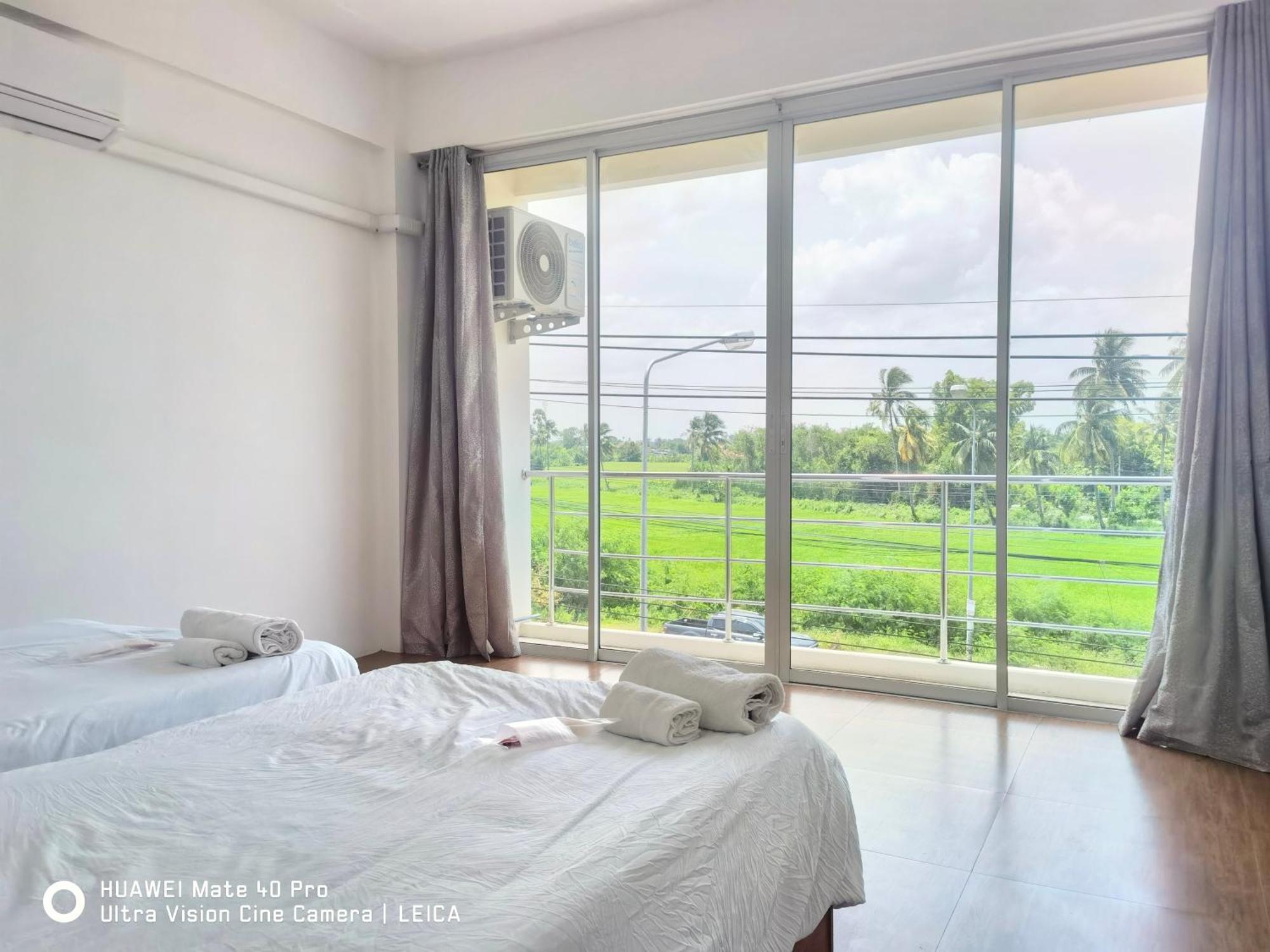 מלון Ban Khlong Krang 115 Townhouse מראה חיצוני תמונה