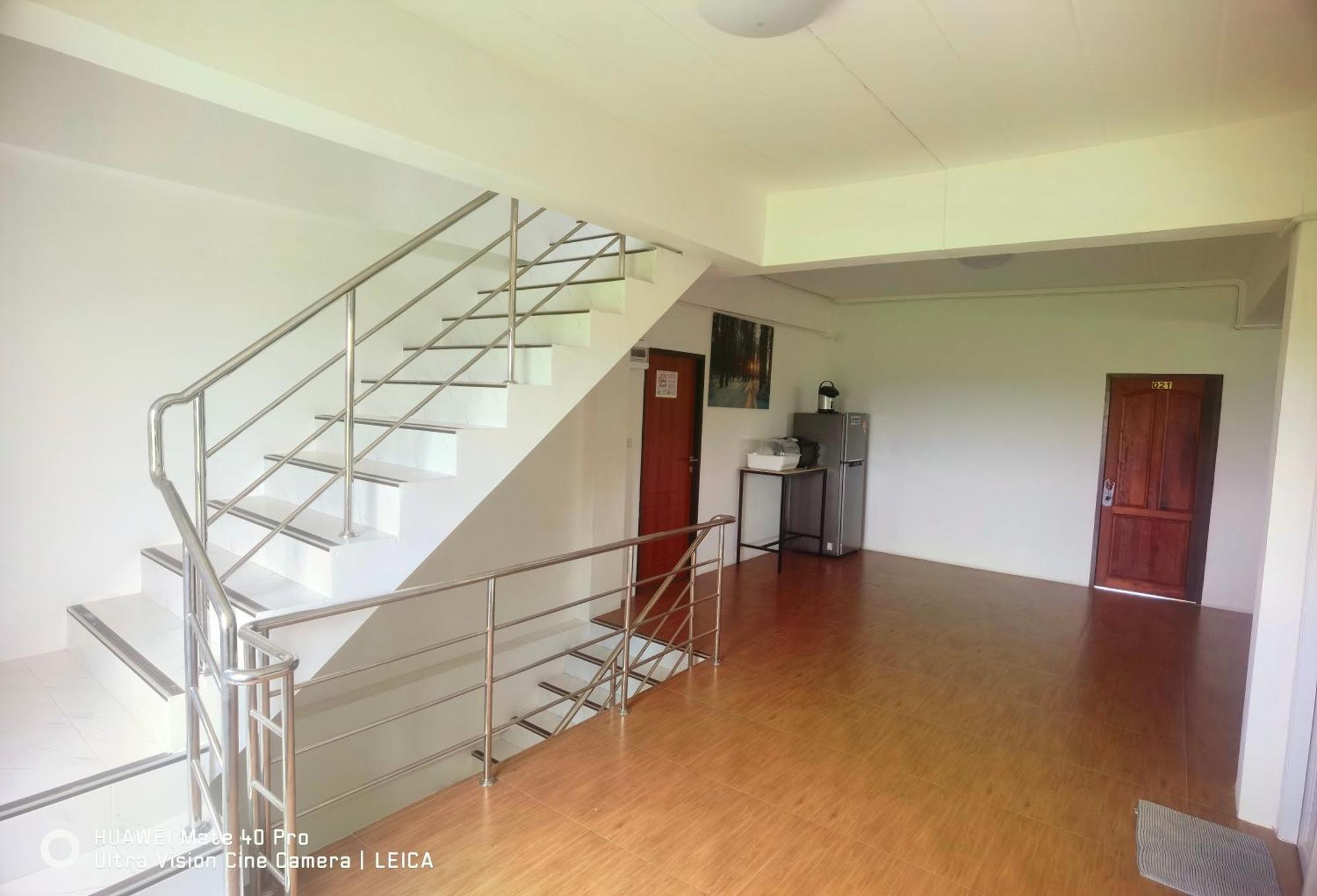 מלון Ban Khlong Krang 115 Townhouse מראה חיצוני תמונה